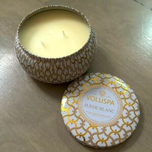 New Voluspa suede blanc metal tin candle 11oz